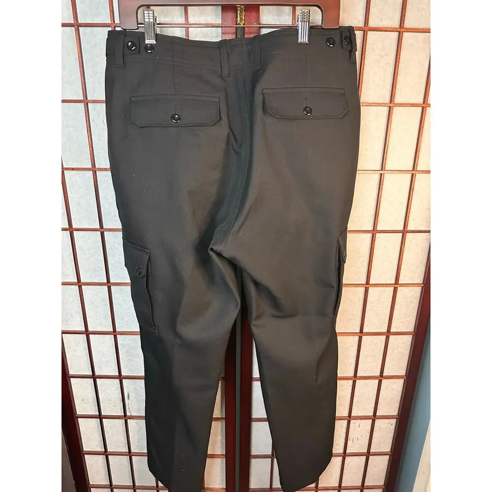 Banana Republic Men's wool blend Cargo pants size 34x28 (hemmed)